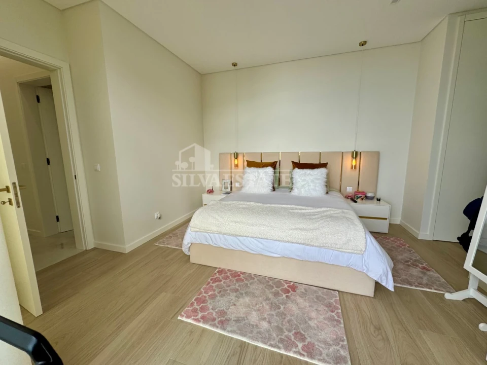 Moradia T3 para Venda em Arco da Calheta Foto 22