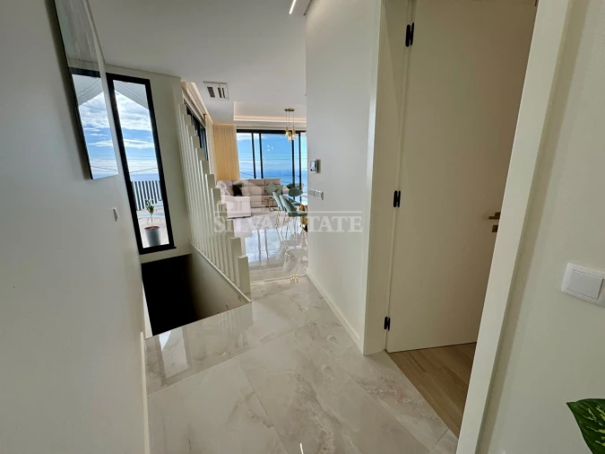 Moradia T3 para Venda em Arco da Calheta Foto 12