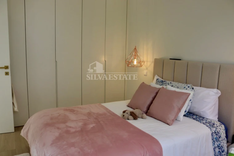 Moradia T3 para Venda em Arco da Calheta Foto 15