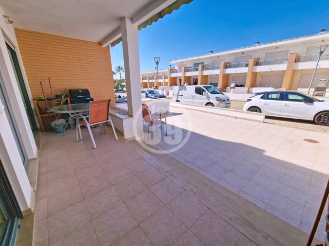 Moradia T2 para Venda em Albufeira e Olhos de Água Foto 12