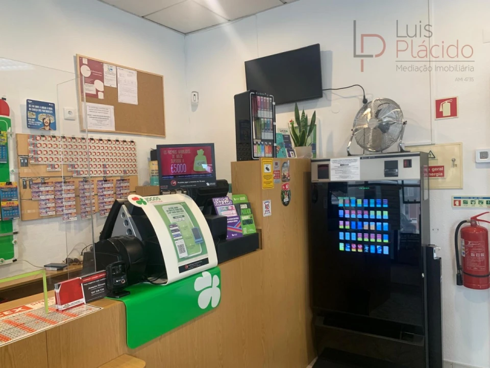 Loja para Venda em Sines Foto 7