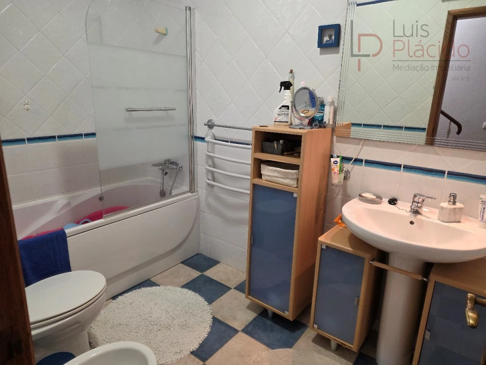 Moradia T4 para Venda em Sines Foto 14