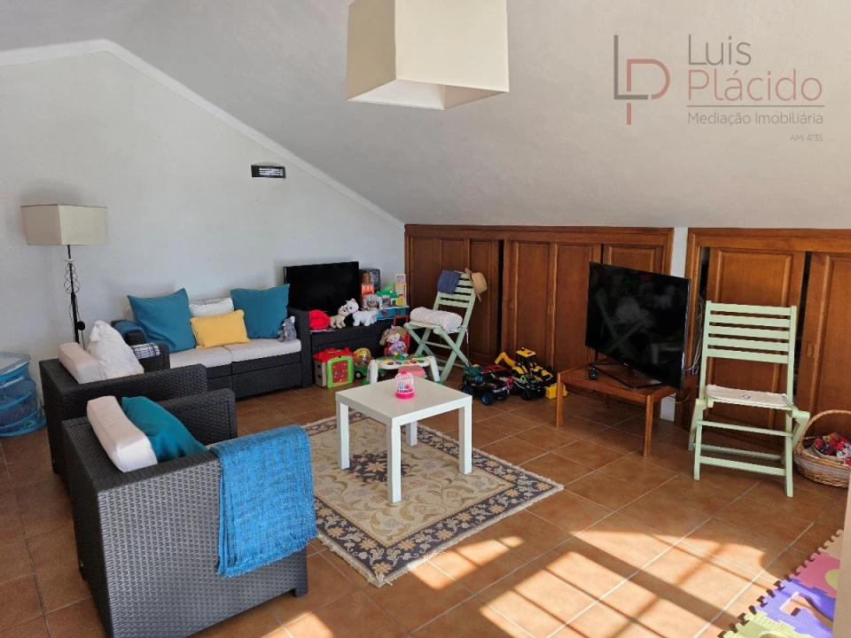 Moradia T4 para Venda em Sines Foto 27