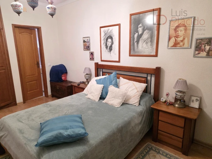 Moradia T4 para Venda em Sines Foto 13