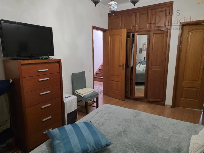 Moradia T4 para Venda em Sines Foto 16