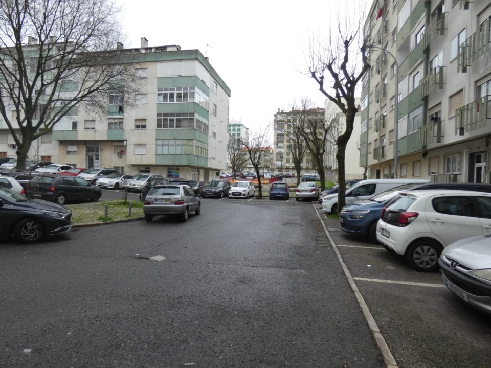 Apartamento T3 para Venda em Mina de Água Foto 30