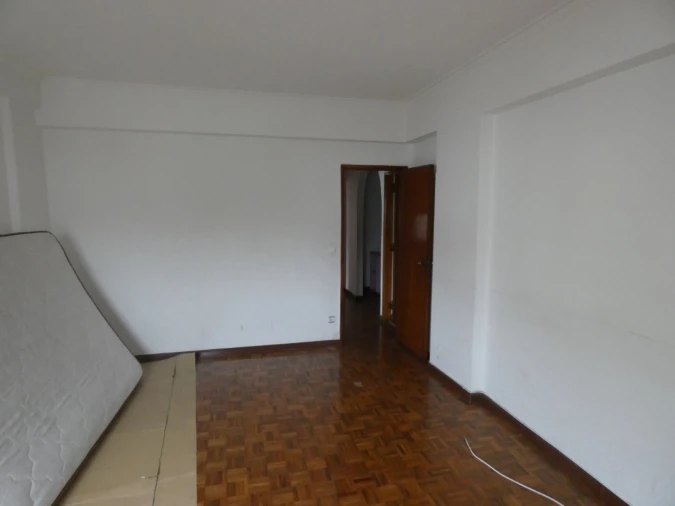 Apartamento T3 para Venda em Mina de Água Foto 5