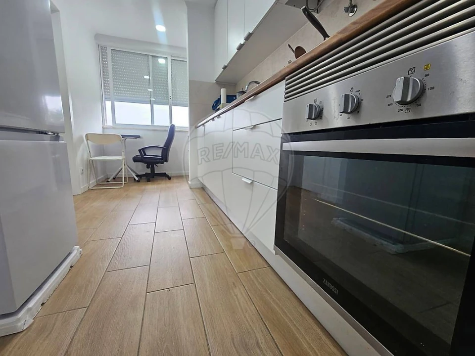 Apartamento T2 para Venda em Baixa da Banheira e Vale da Amoreira Foto 13