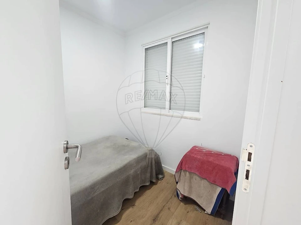 Apartamento T2 para Venda em Baixa da Banheira e Vale da Amoreira Foto 9