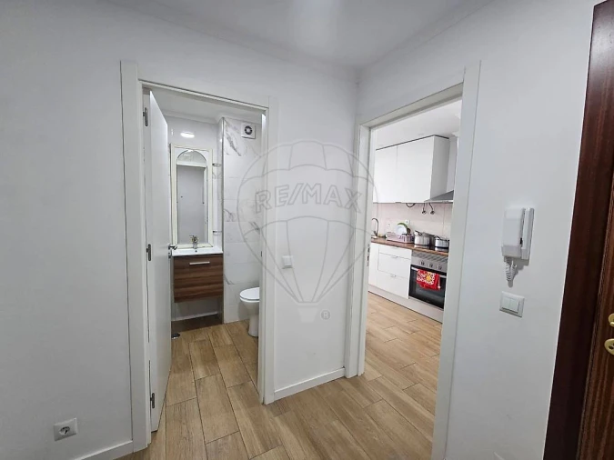 Apartamento T2 para Venda em Baixa da Banheira e Vale da Amoreira Foto 4