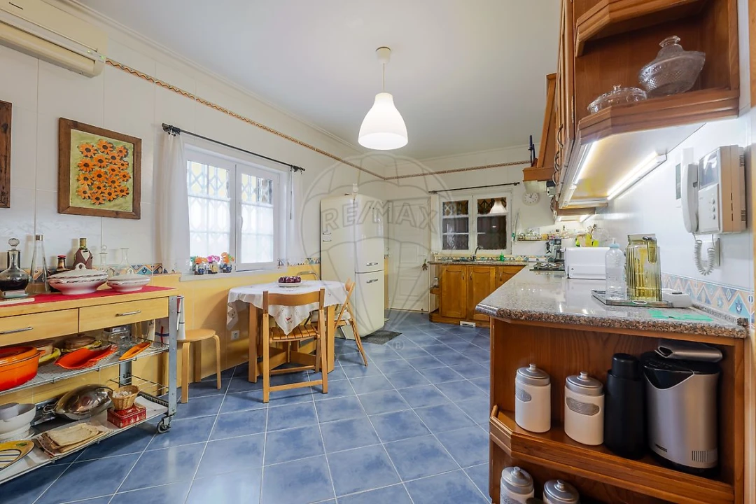 Moradia T4 para Venda em Quinta do Anjo Foto 12