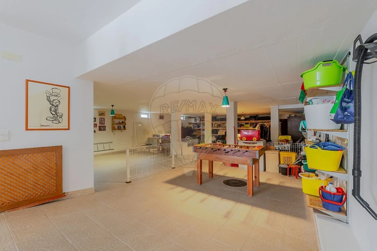 Moradia T4 para Venda em Quinta do Anjo Foto 43