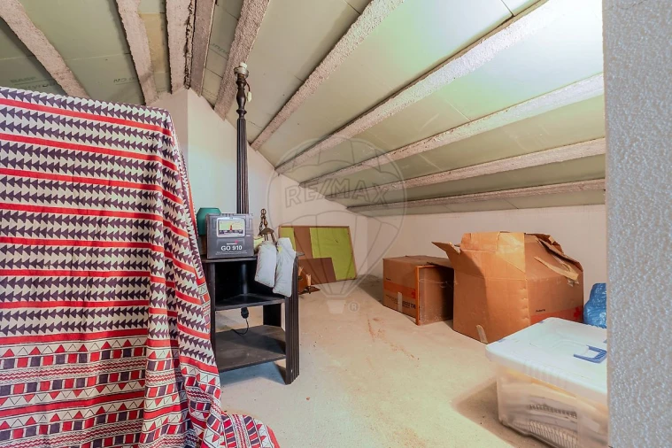 Moradia T4 para Venda em Quinta do Anjo Foto 47