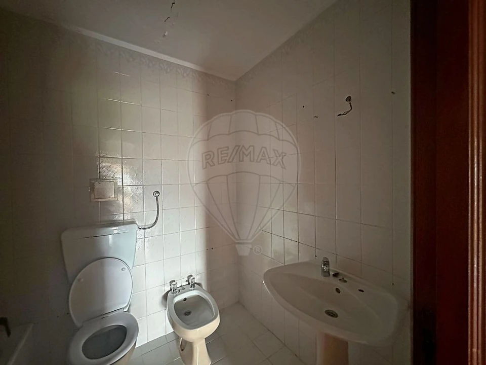 Apartamento T2 para Venda em Mafamude e Vilar do Paraíso Foto 14