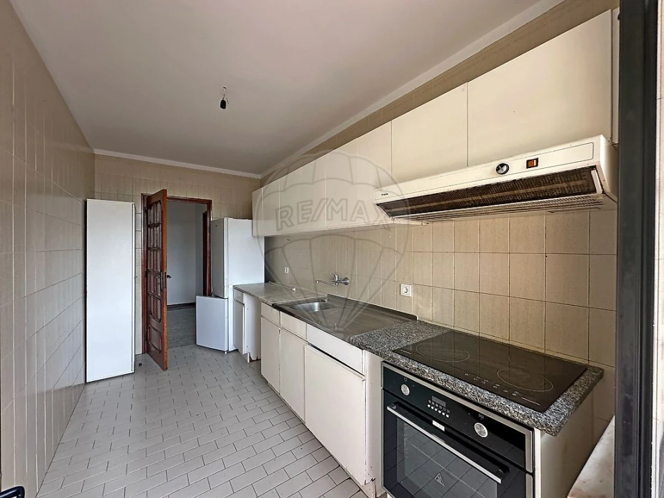 Apartamento T2 para Venda em Mafamude e Vilar do Paraíso Foto 7