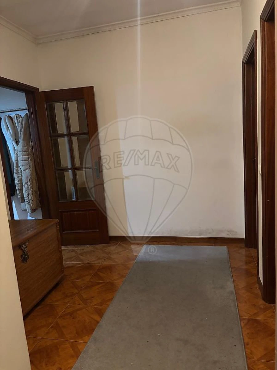 Apartamento T3 para Venda em Fiães Foto 4