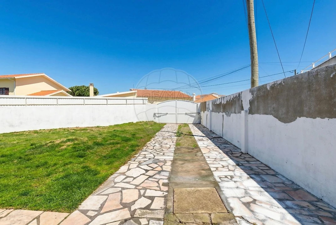 Moradia T3 para Venda em A dos Cunhados e Maceira Foto 27