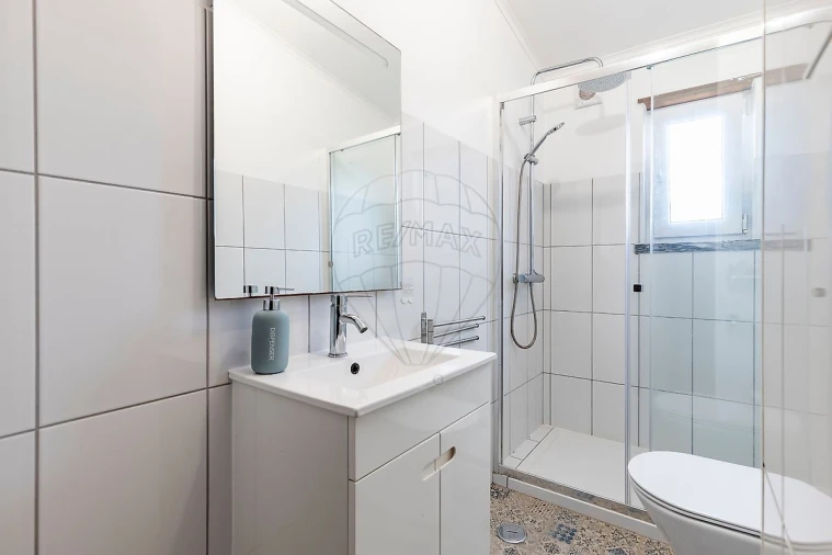 Moradia T3 para Venda em A dos Cunhados e Maceira Foto 13