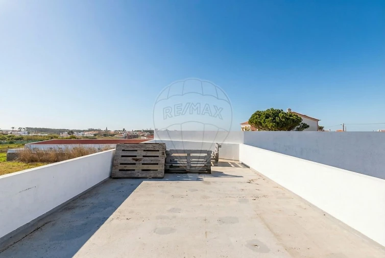 Moradia T3 para Venda em A dos Cunhados e Maceira Foto 26