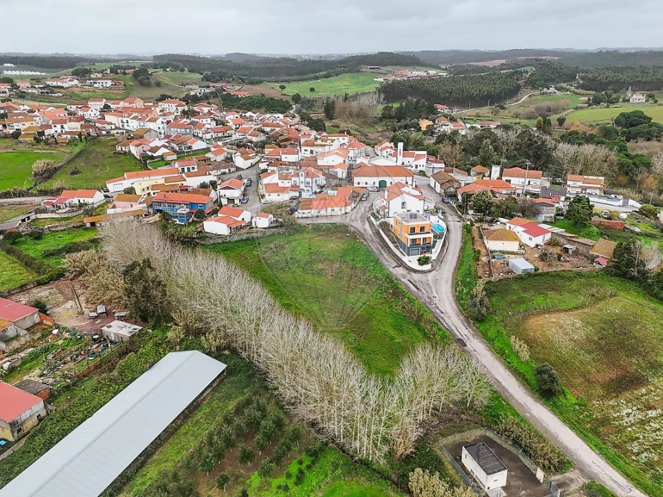 Terreno para Venda em Ramalhal Foto 11