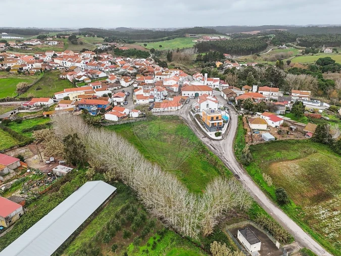 Terreno para Venda em Ramalhal Foto 11