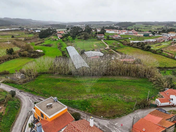 Terreno para Venda em Ramalhal Foto 4