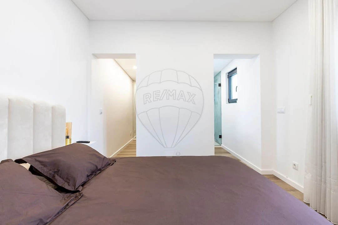 Moradia T2 para Venda em Silveira Foto 25