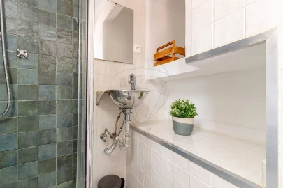 Apartamento T1 para Venda em Santa Maria Maior