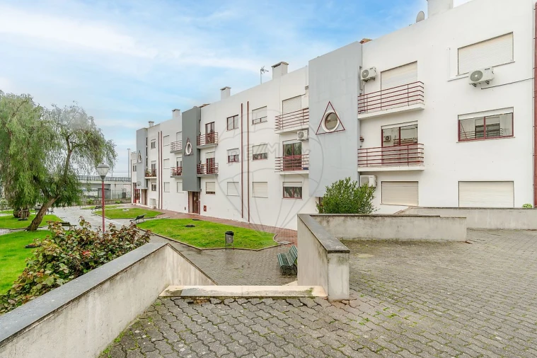 Apartamento T2 para Venda em Setubal (São Sebastião) Foto 14