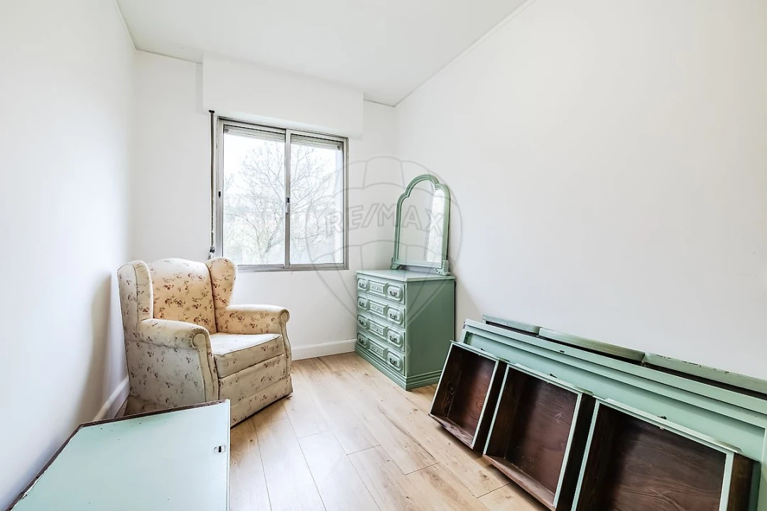 Apartamento T3 para Venda em Santo António dos Cavaleiros e Frielas Foto 16