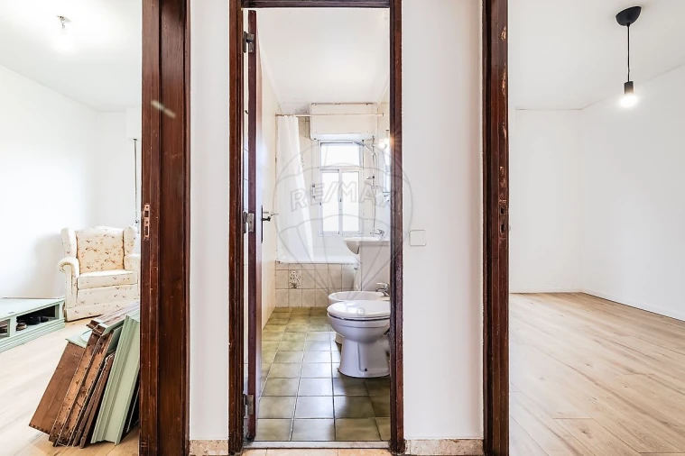 Apartamento T3 para Venda em Santo António dos Cavaleiros e Frielas Foto 20