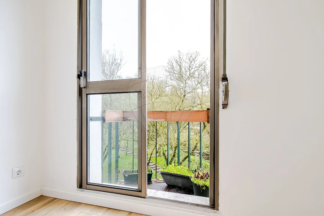 Apartamento T3 para Venda em Santo António dos Cavaleiros e Frielas Foto 18