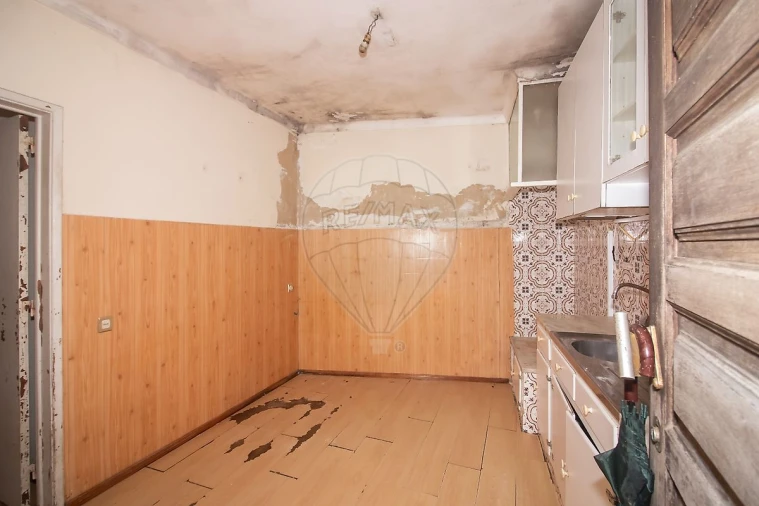 Moradia T1 para Venda em Alenquer (Santo Estêvão e Triana) Foto 20