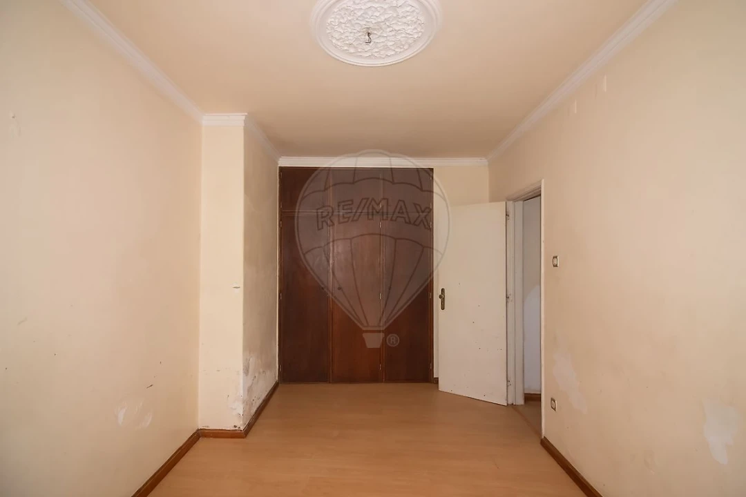 Moradia T1 para Venda em Alenquer (Santo Estêvão e Triana) Foto 7