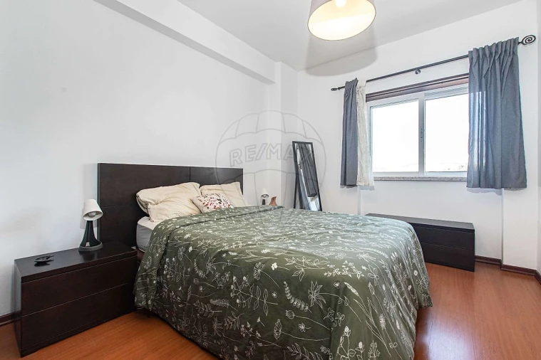 Apartamento T2 para Venda em Odivelas Foto 11