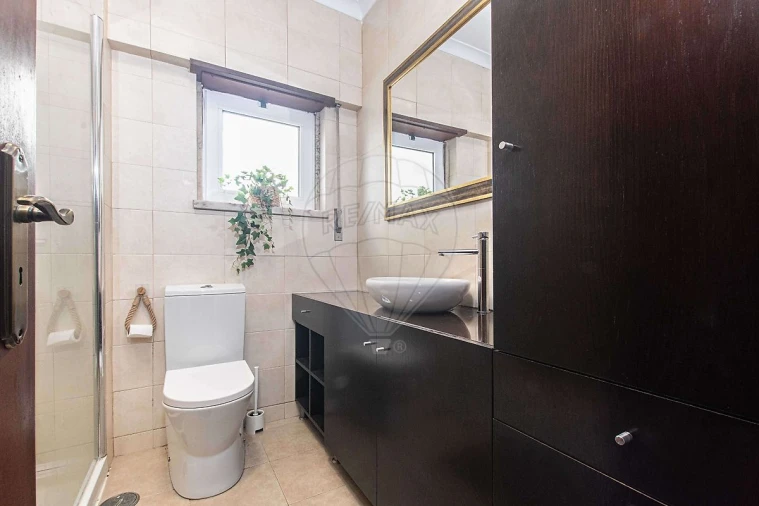 Apartamento T2 para Venda em Odivelas Foto 15