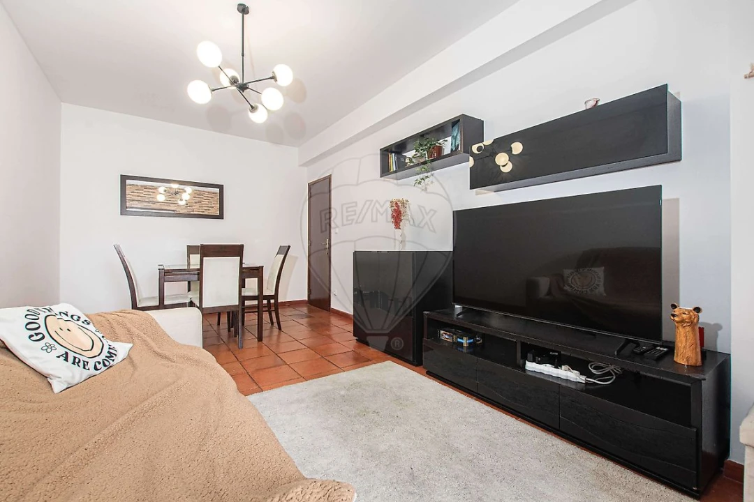 Apartamento T2 para Venda em Odivelas Foto 8