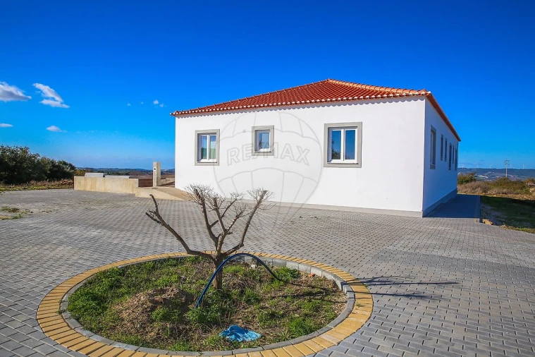 Moradia T3 para Venda em Carnota Foto 8