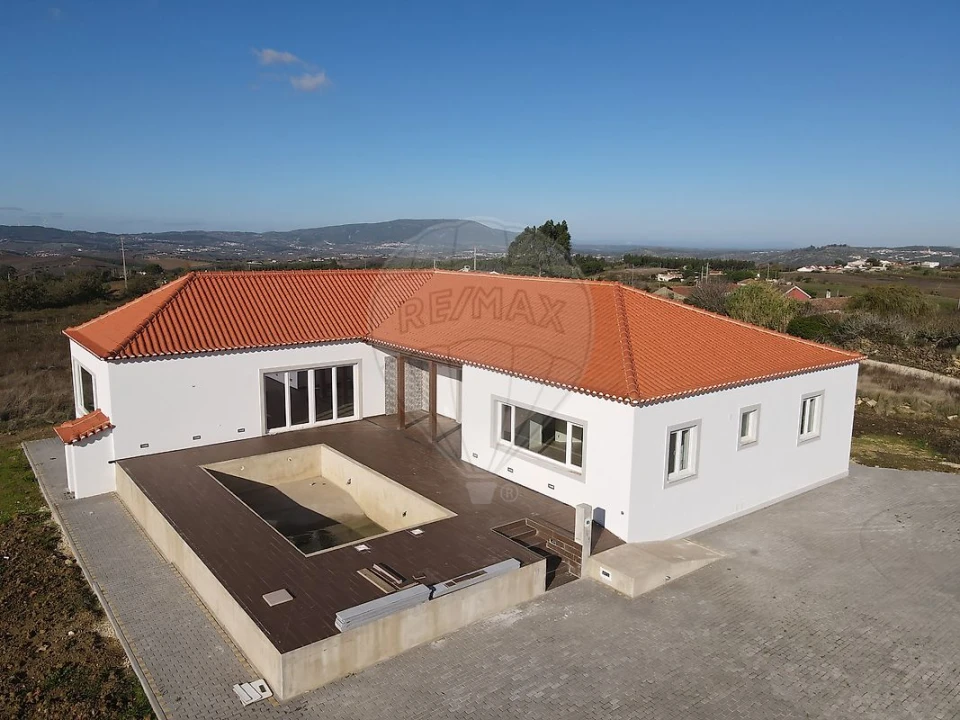 Moradia T3 para Venda em Carnota Foto 1