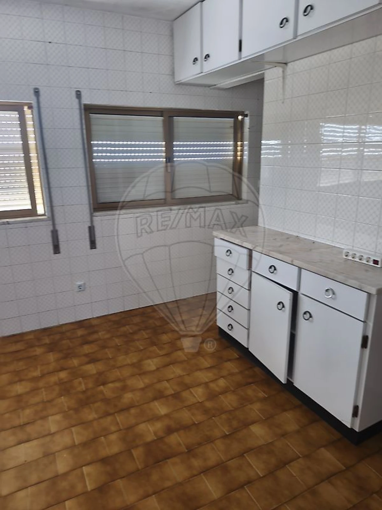 Moradia T8 para Venda em Silvalde Foto 19