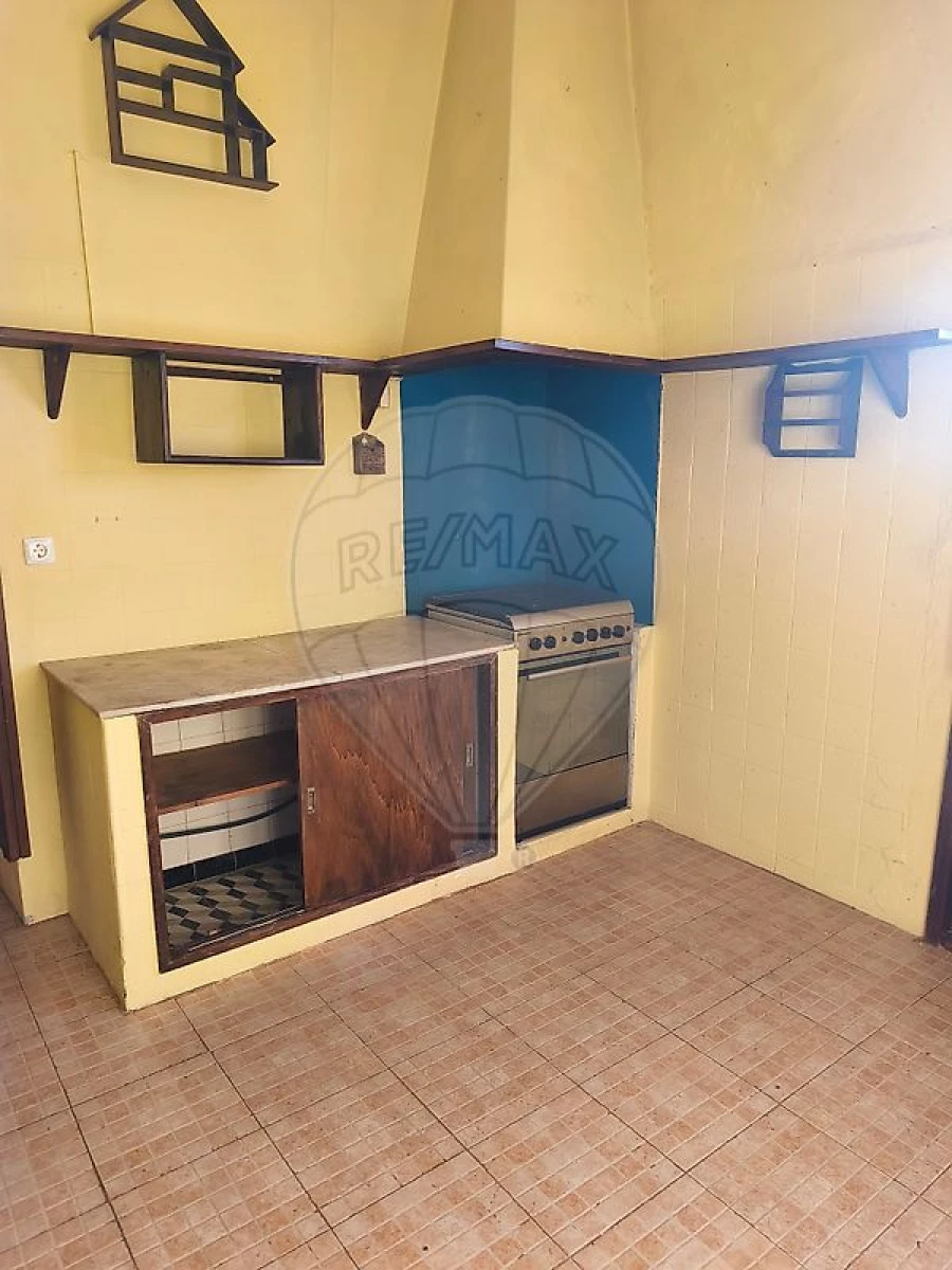 Moradia T8 para Venda em Silvalde Foto 9