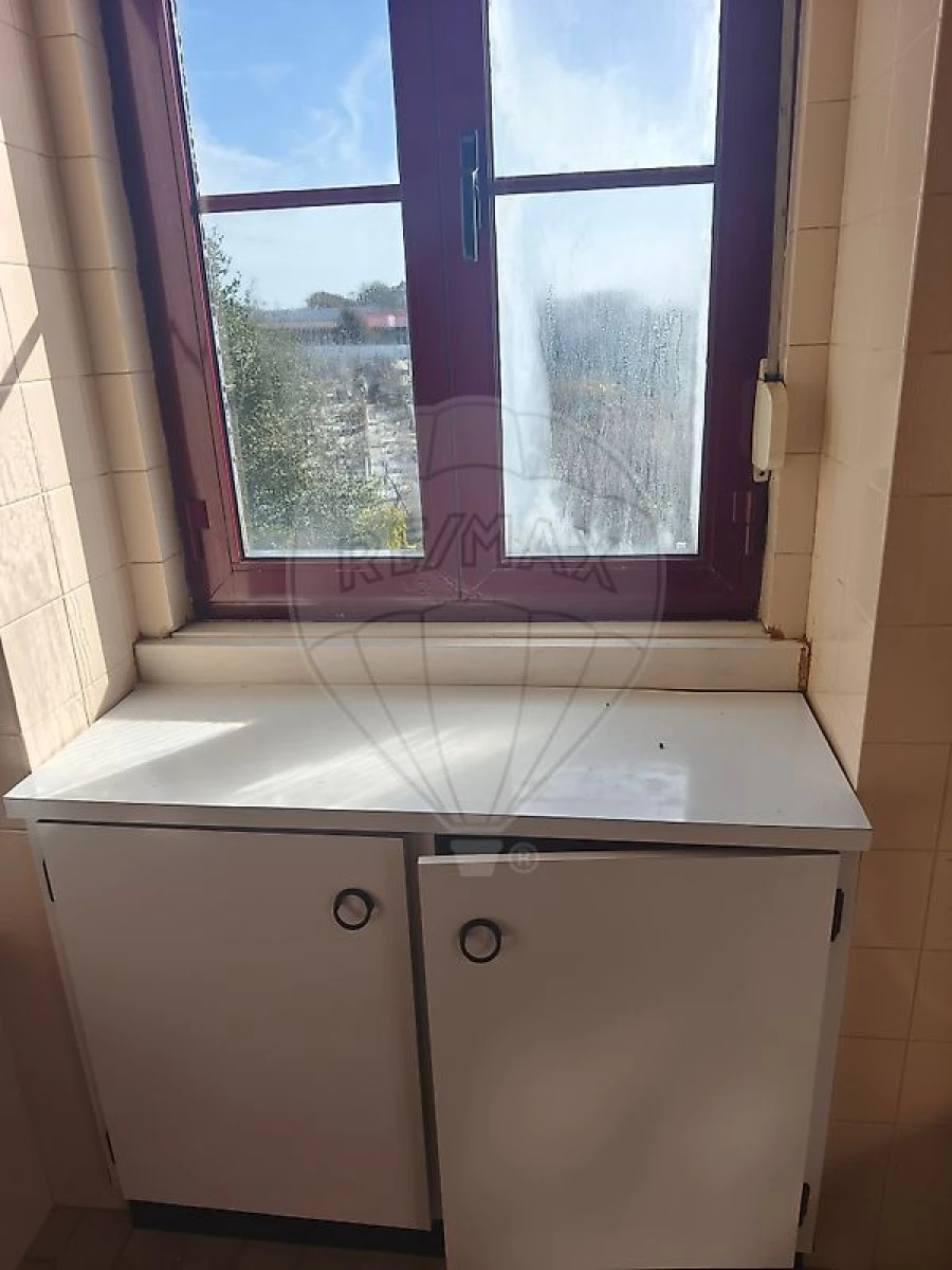 Moradia T8 para Venda em Silvalde Foto 15