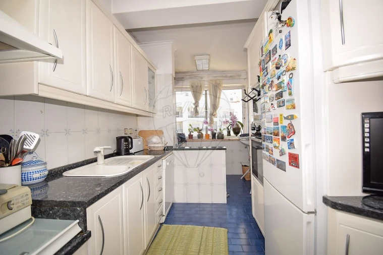 Apartamento T3 para Venda em São Domingos de Rana Foto 10