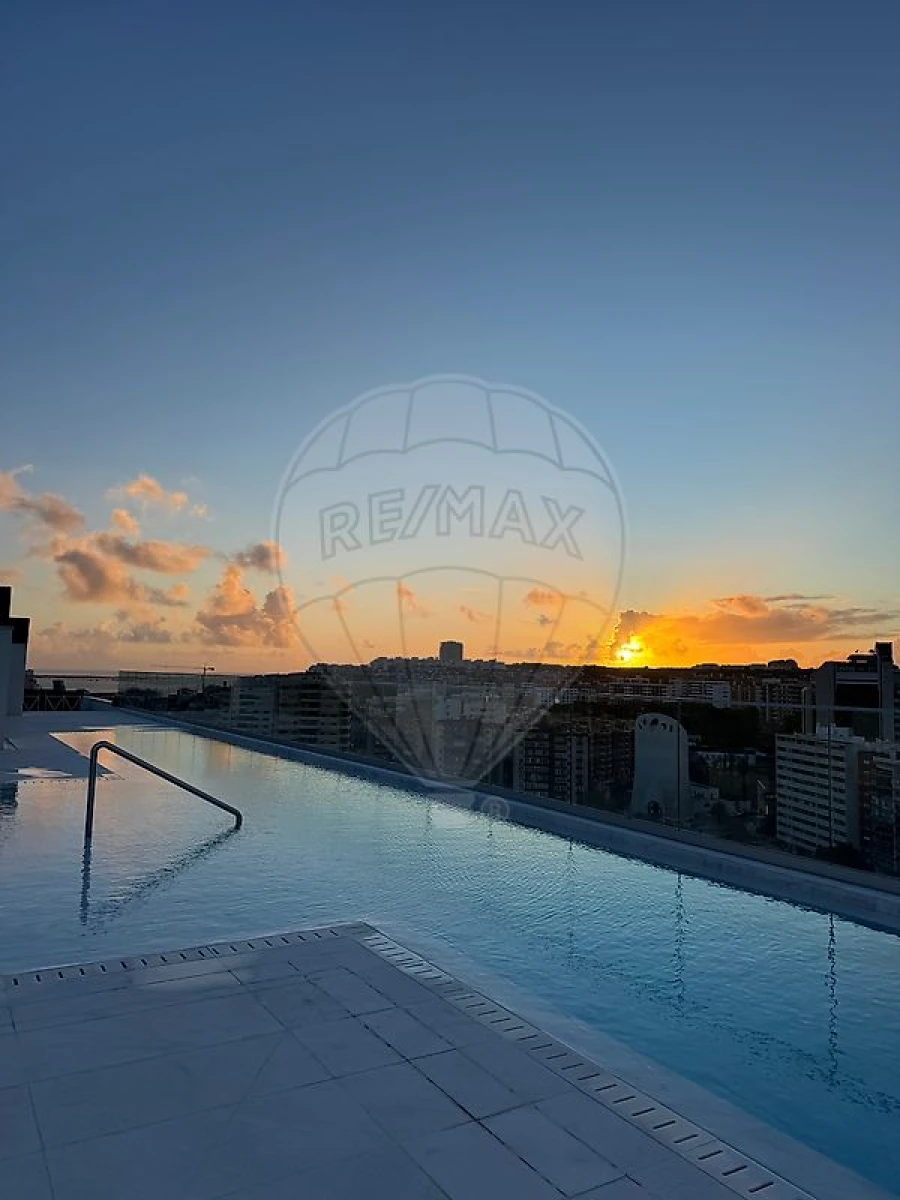 Apartamento T4 para Venda em Algés, Linda-A-Velha e Cruz Quebrada-Dafundo Foto 26