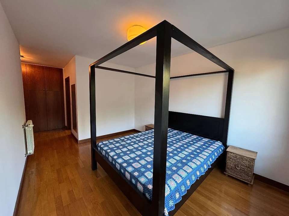 Apartamento T3 para Arrendamento em Lordelo do Ouro e Massarelos Foto 14