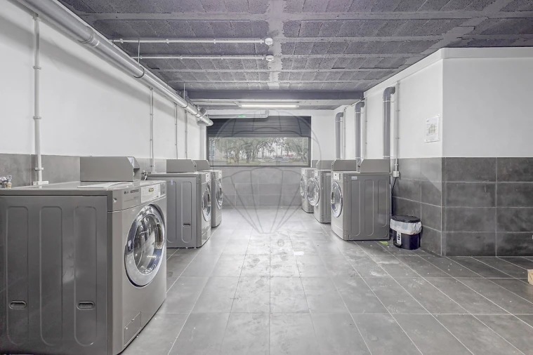 Apartamento T1 para Arrendamento em Paranhos Foto 20