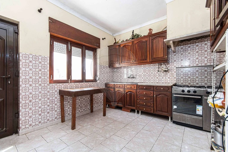 Moradia T3 para Venda em Vialonga Foto 23