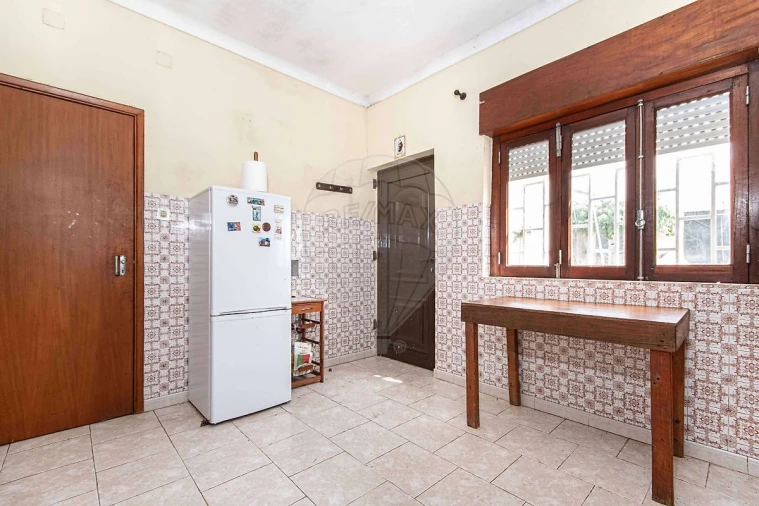 Moradia T3 para Venda em Vialonga Foto 25