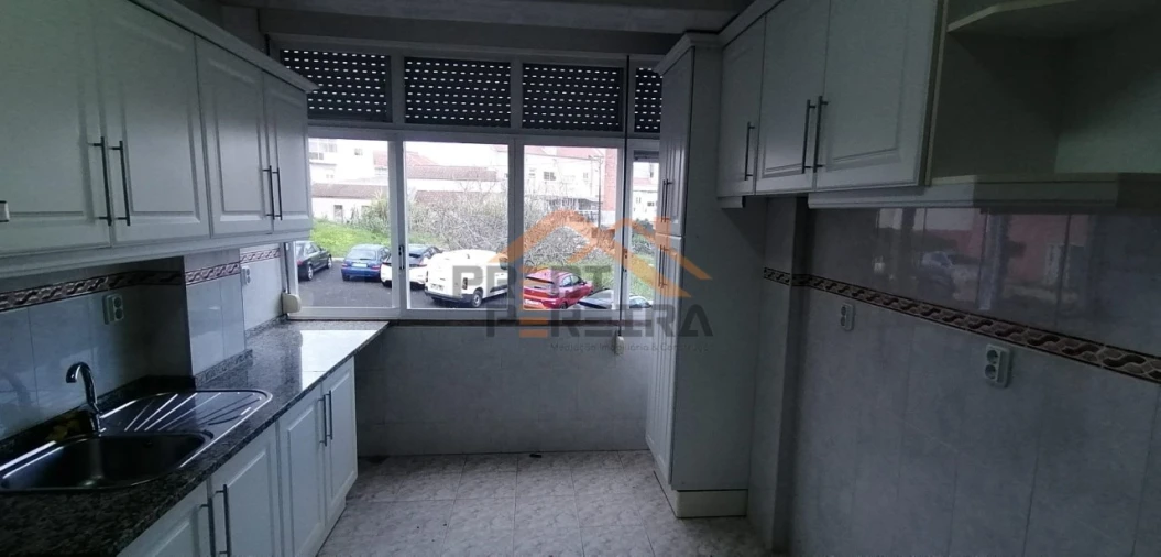 Apartamento T2 para Venda em Águas Livres Foto 6