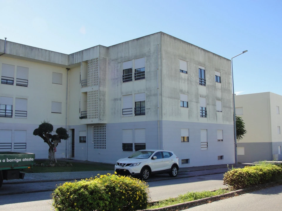 Apartamento T4 para Venda em Alter do Chão Foto 1